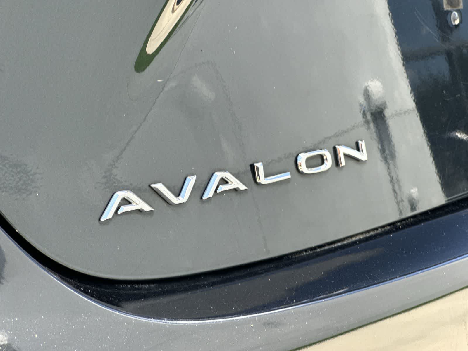 Thumbnail: 2015 Toyota Avalon - 5