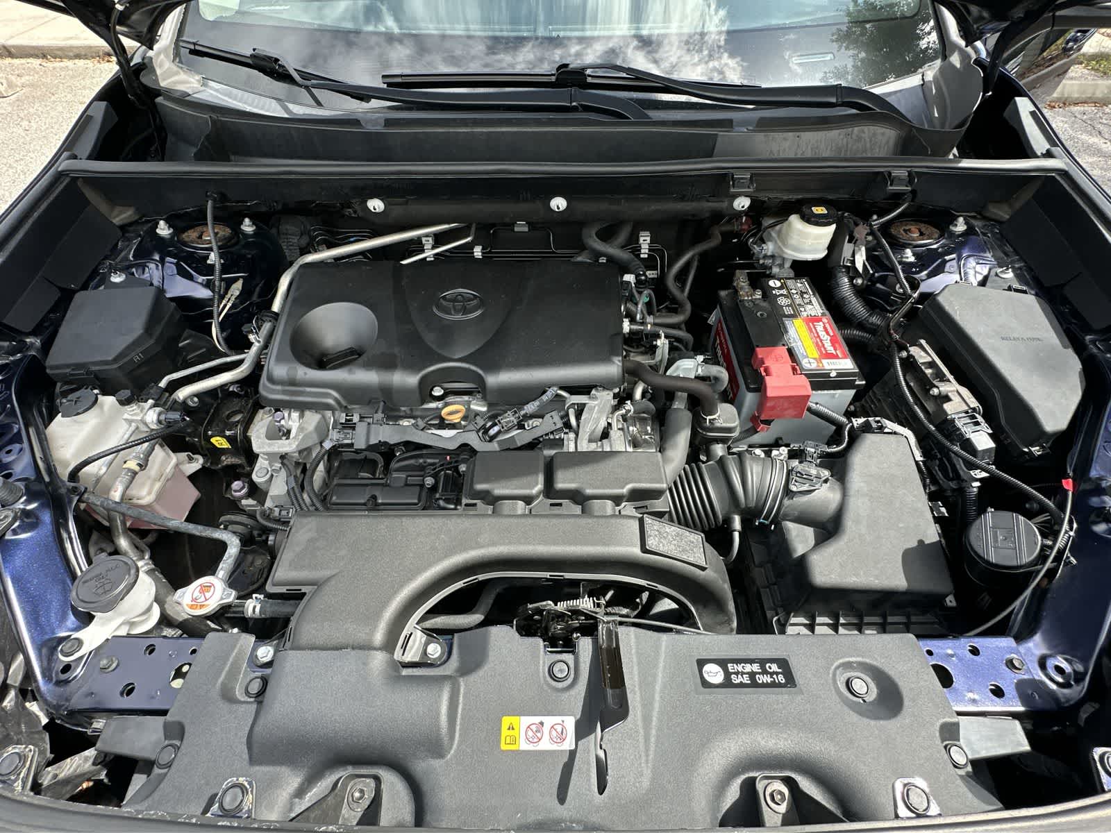 Thumbnail: 2019 Toyota RAV4 - 8