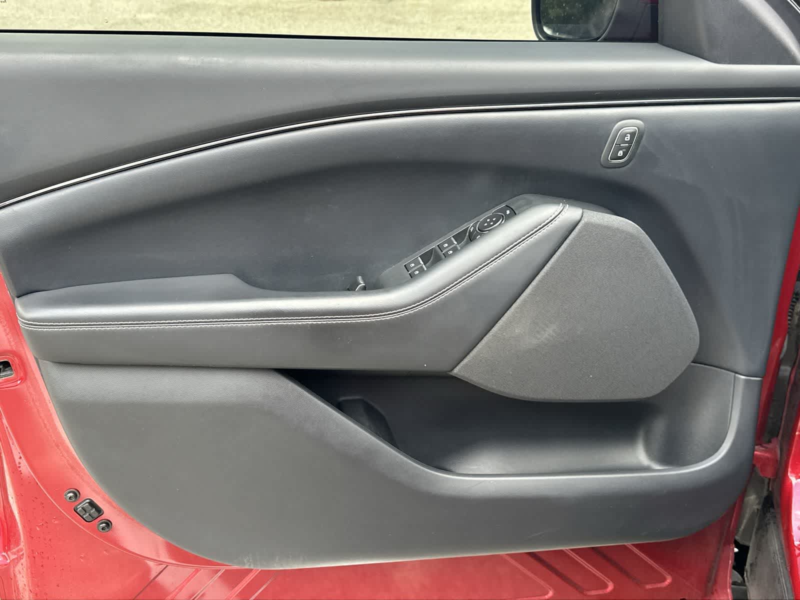 Thumbnail: 2022 Ford Mustang Mach-E - 28