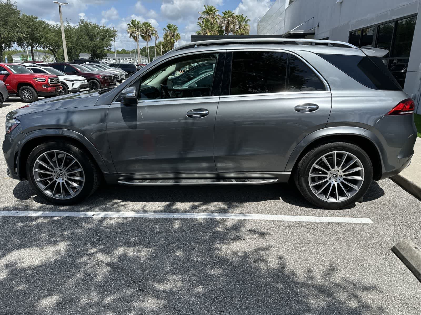Thumbnail: 2022 Mercedes-Benz GLE - 4