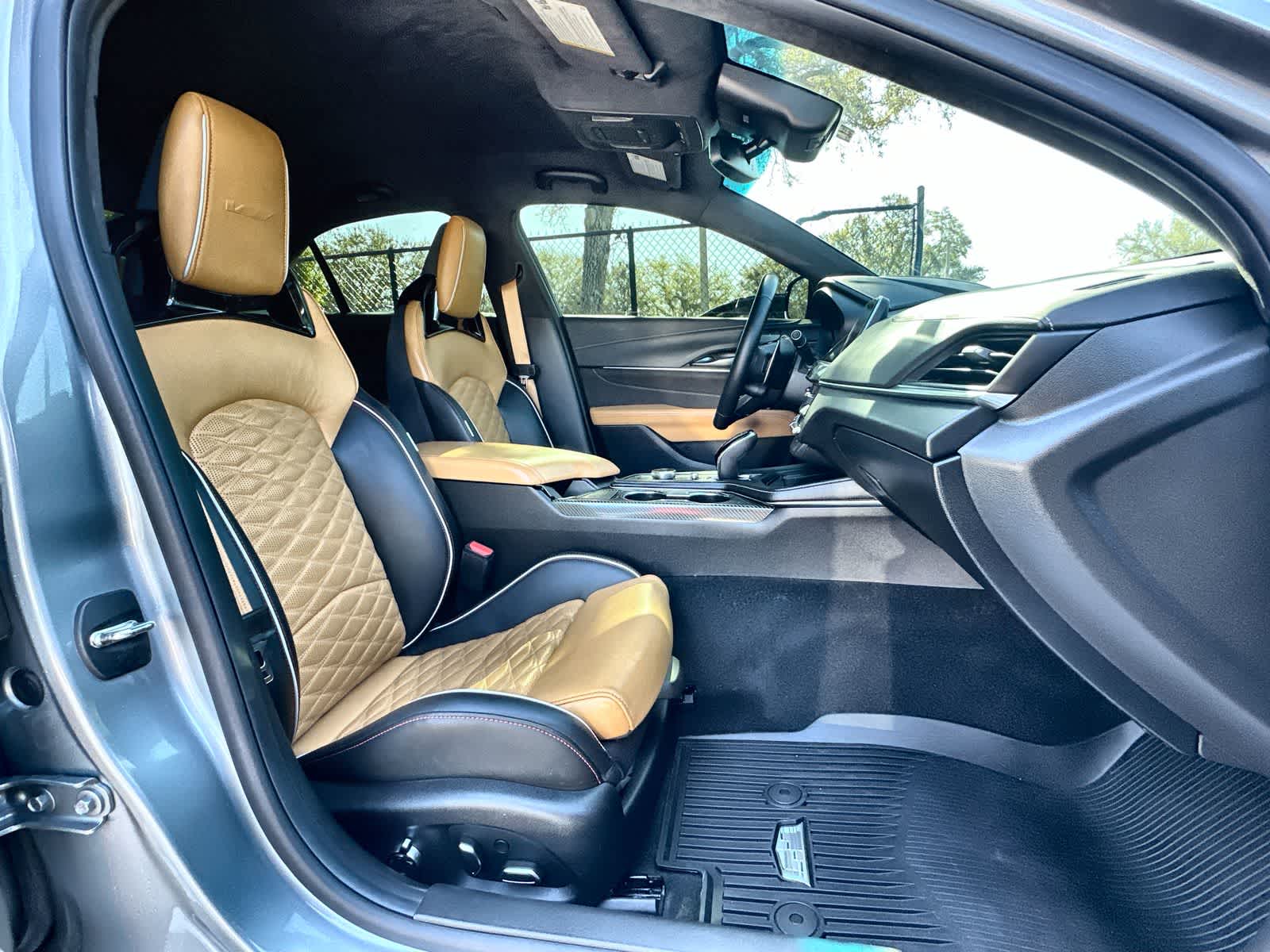 Thumbnail: 2024 Cadillac CT4 - 9