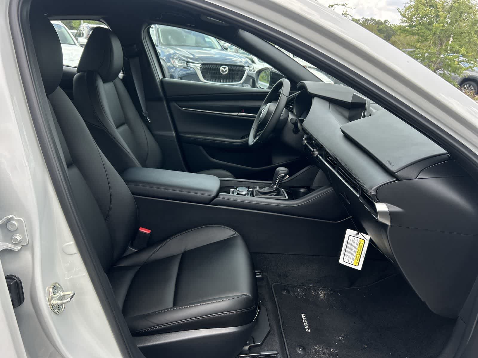 2025 Mazda Mazda3 Select Sport 14