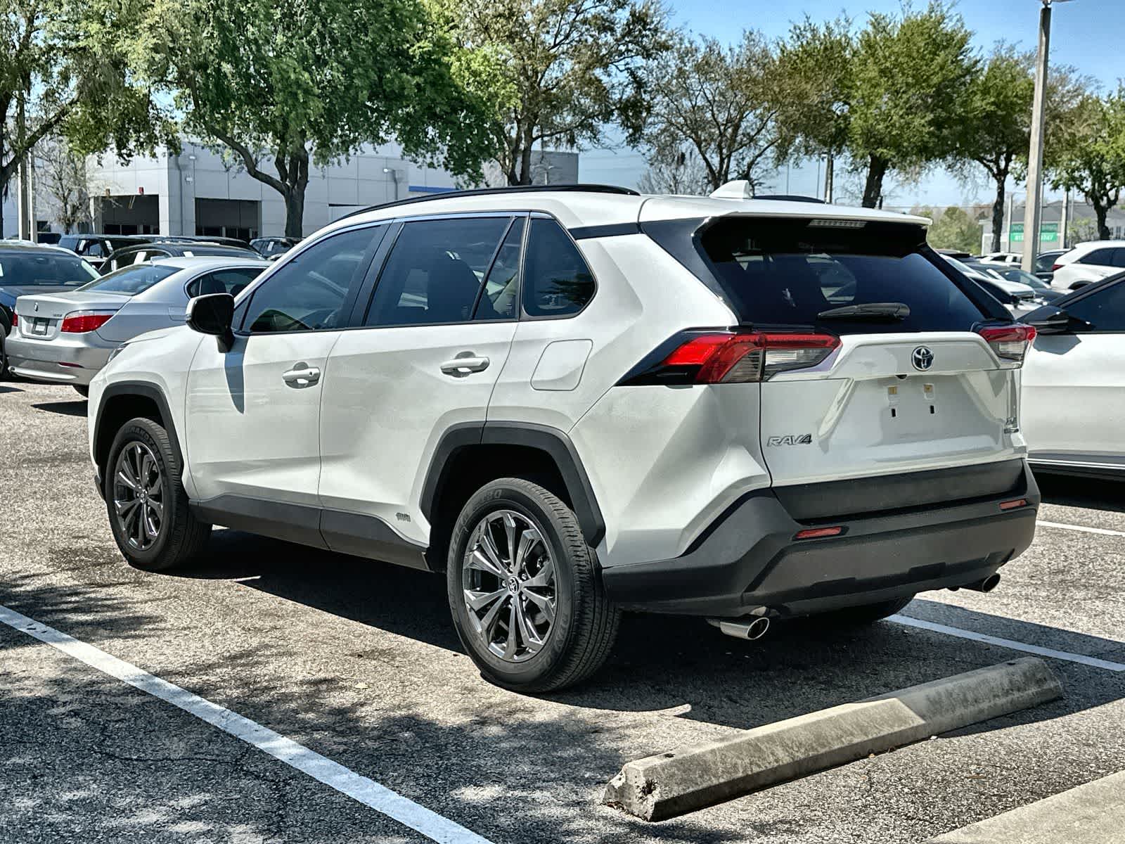 Thumbnail: 2023 Toyota RAV4 - 6