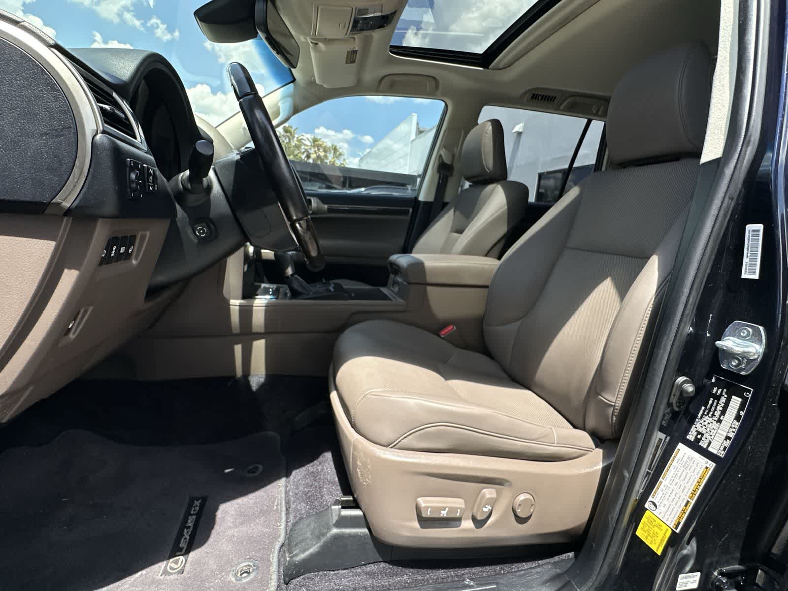 Thumbnail: 2021 Lexus GX - 3