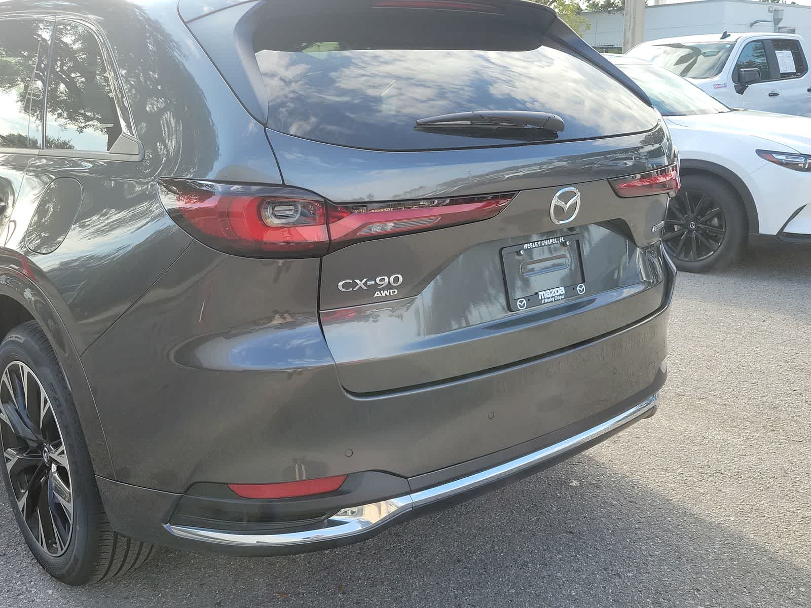 Thumbnail: 2025 Mazda CX-90 - 8