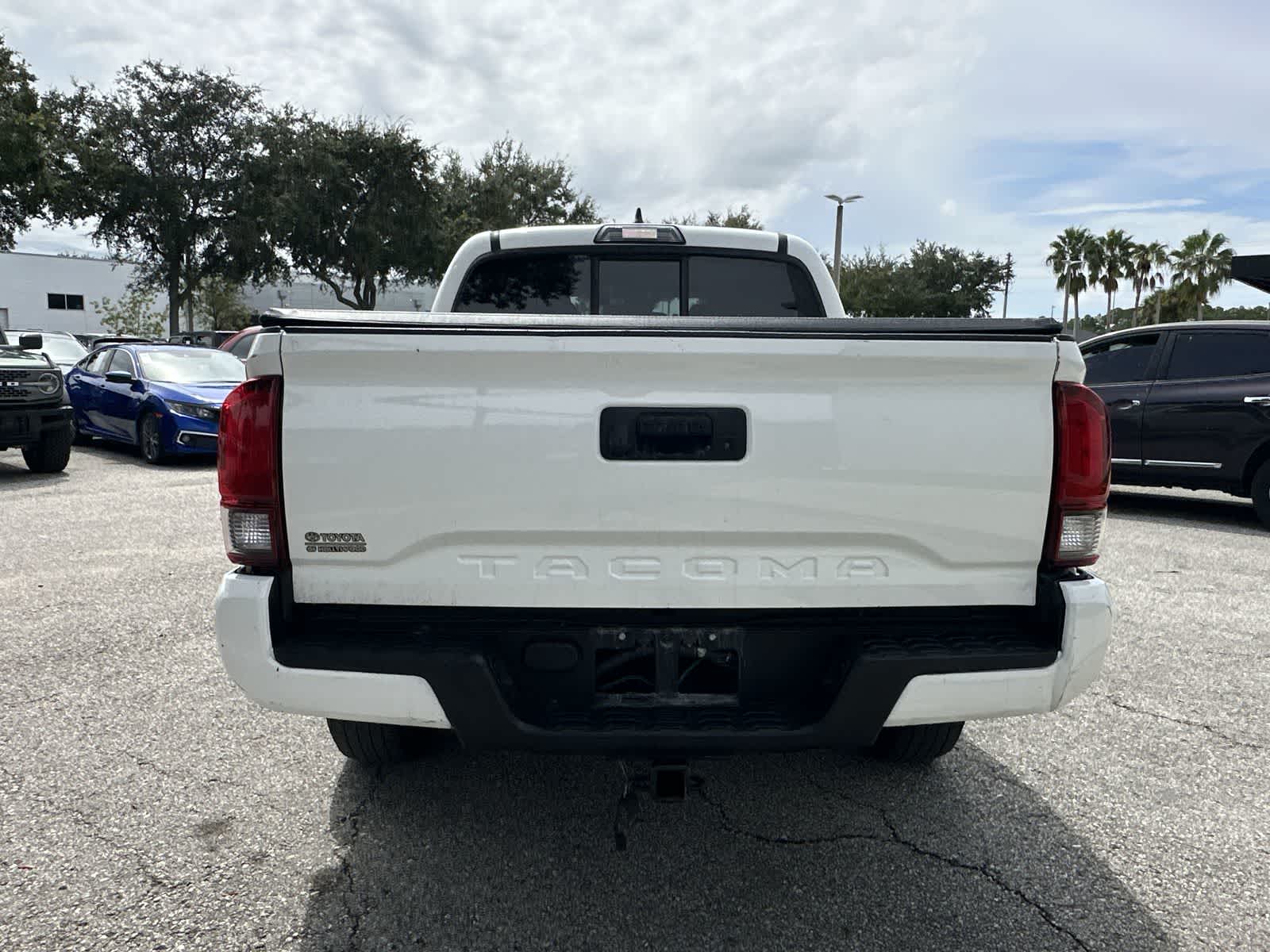 Thumbnail: 2019 Toyota Tacoma - 5
