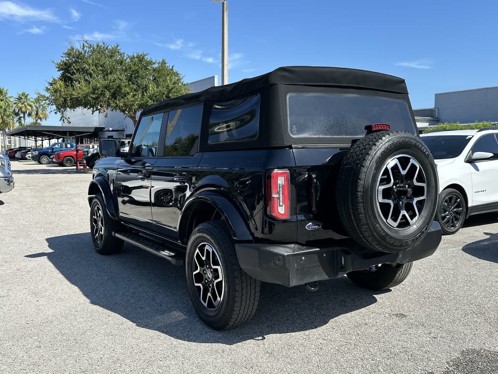 Thumbnail: 2022 Ford Bronco - 4
