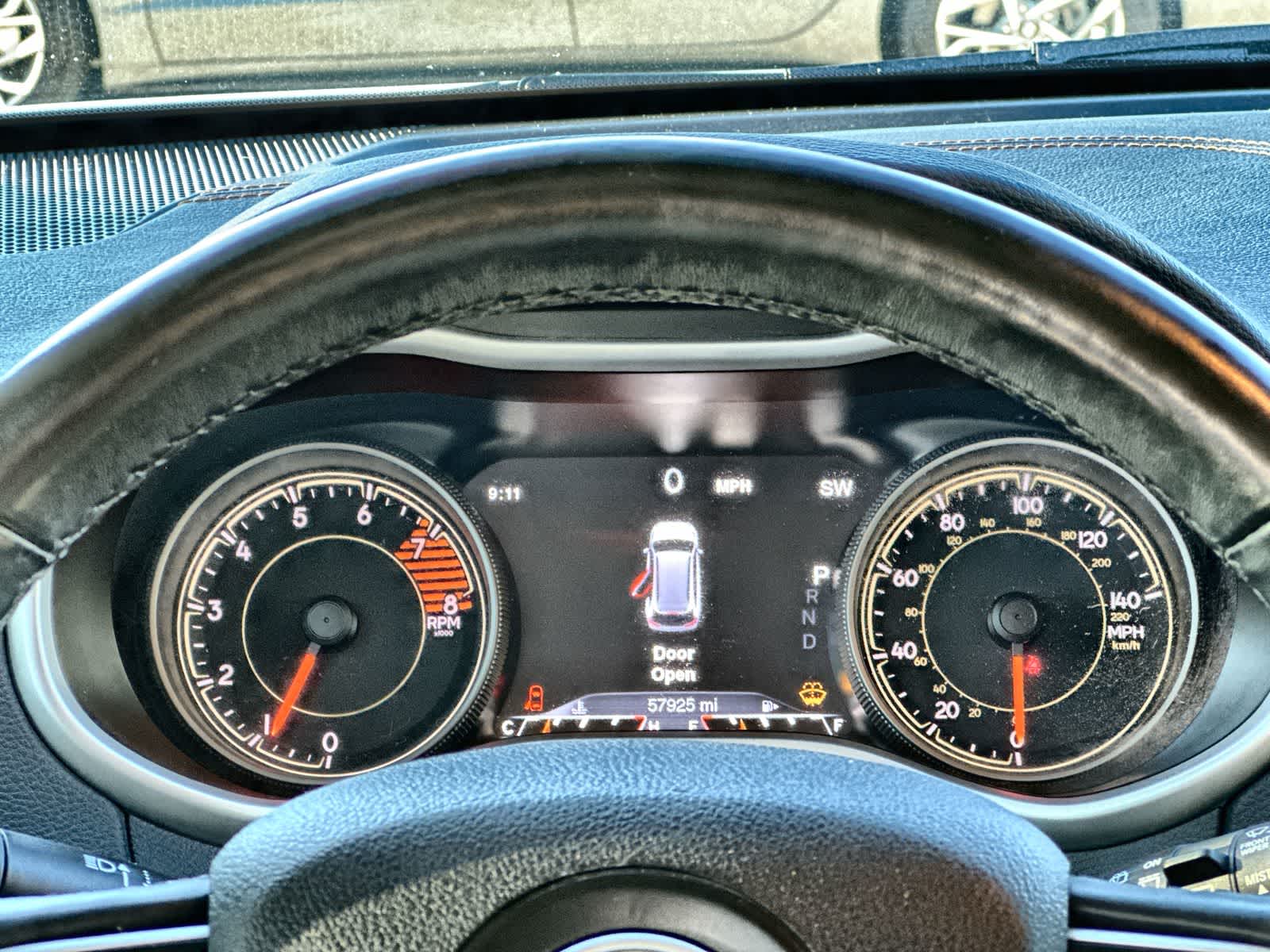 Thumbnail: 2018 Jeep Cherokee - 18