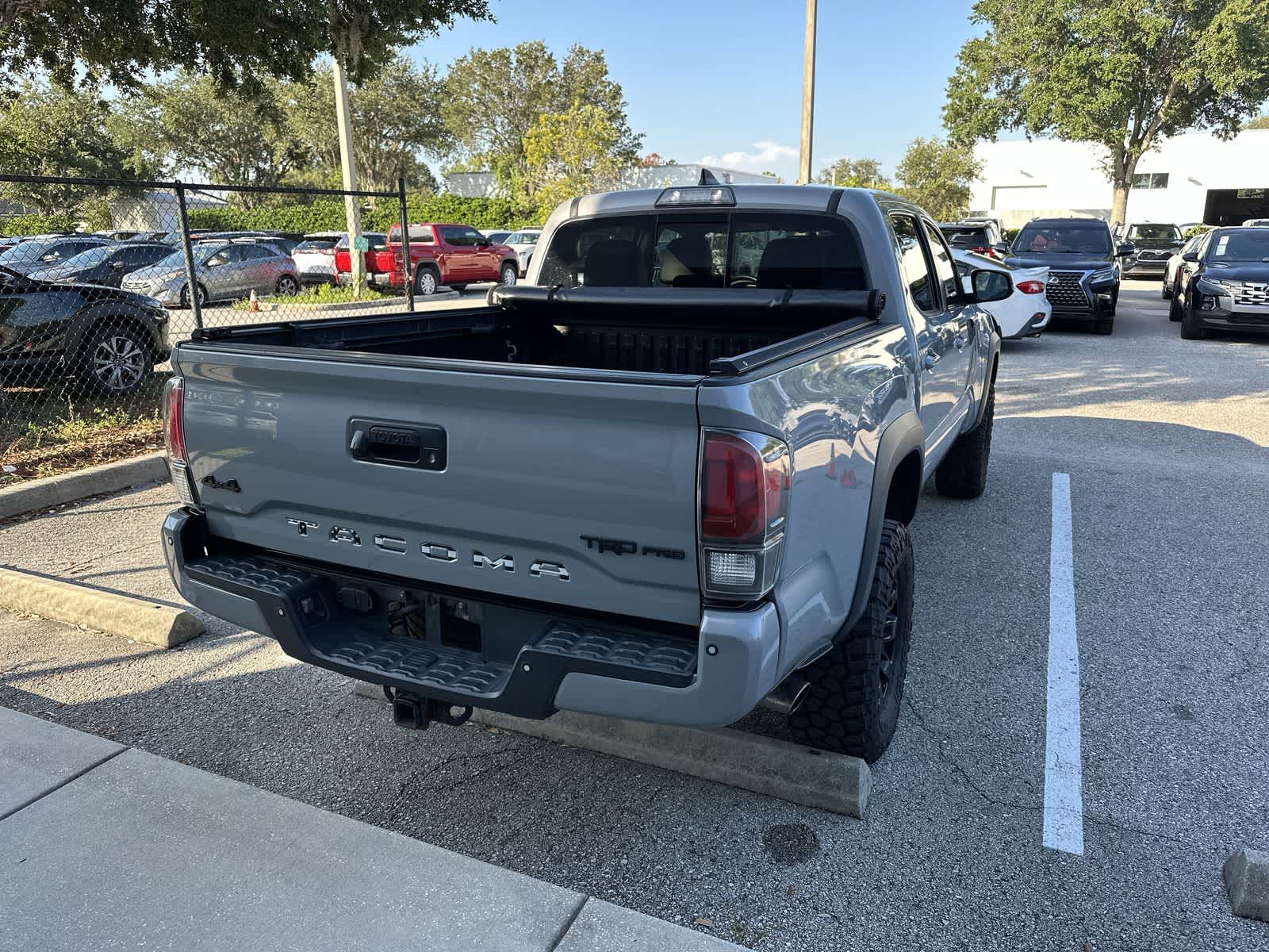 Thumbnail: 2017 Toyota Tacoma - 8