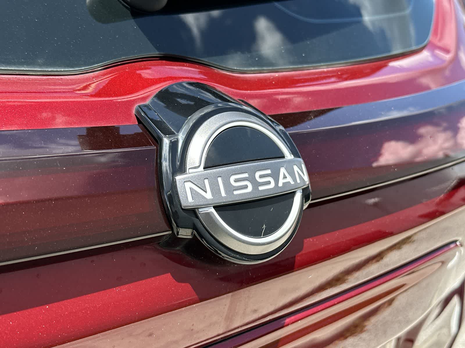 Thumbnail: 2023 Nissan Kicks - 16
