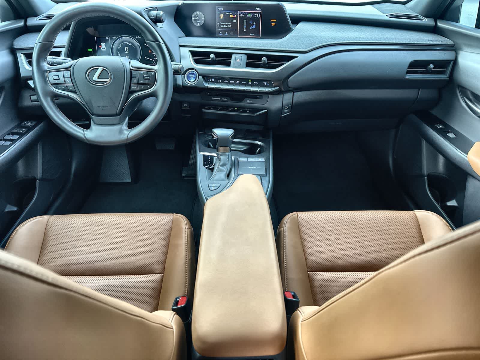 Thumbnail: 2021 Lexus UX - 10