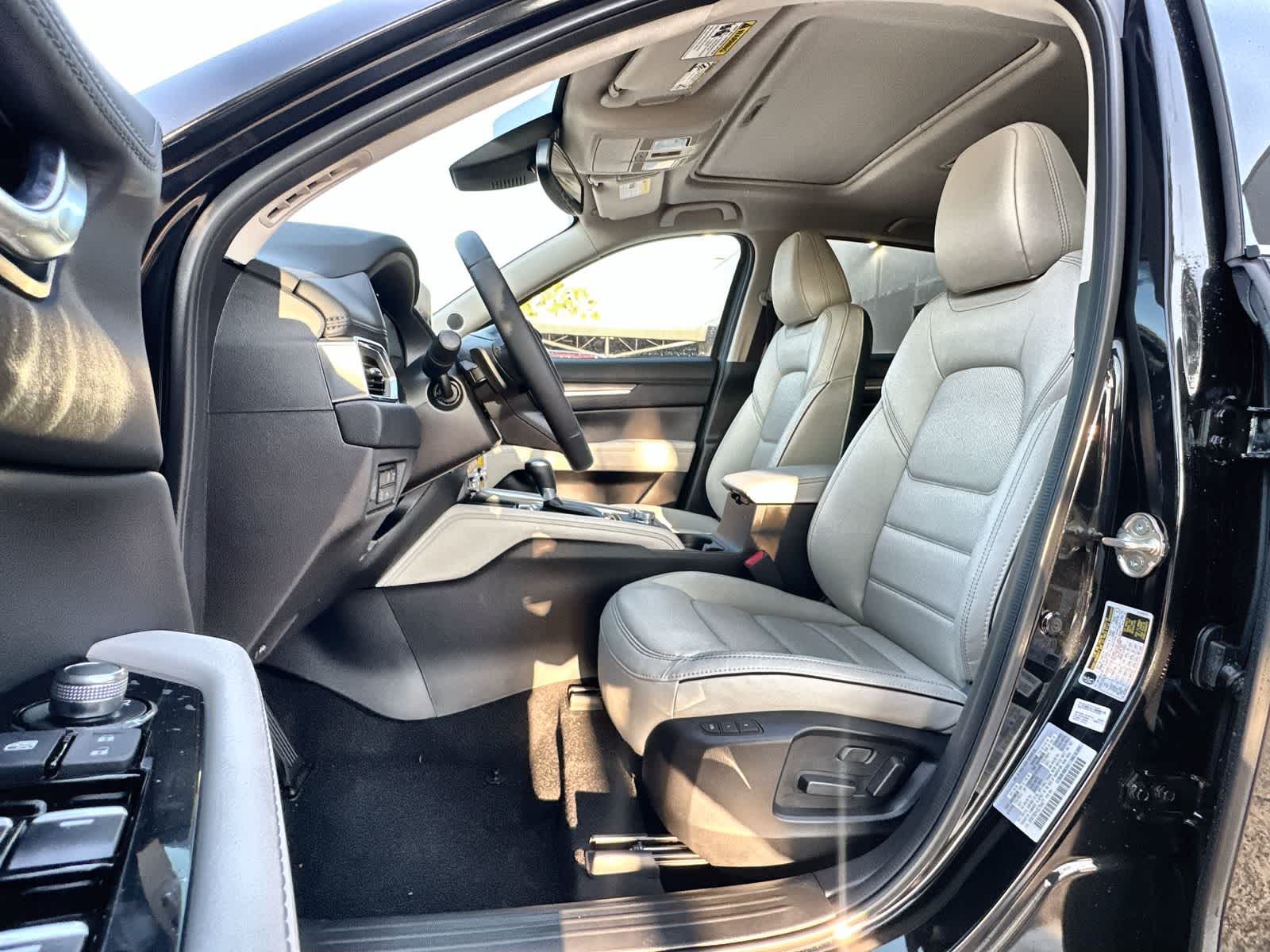 Thumbnail: 2025 Mazda CX-5 - 11