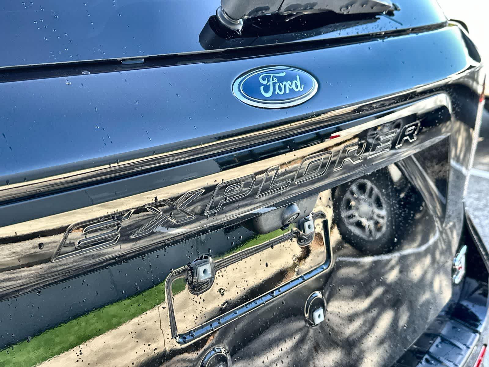 Thumbnail: 2021 Ford Explorer - 15