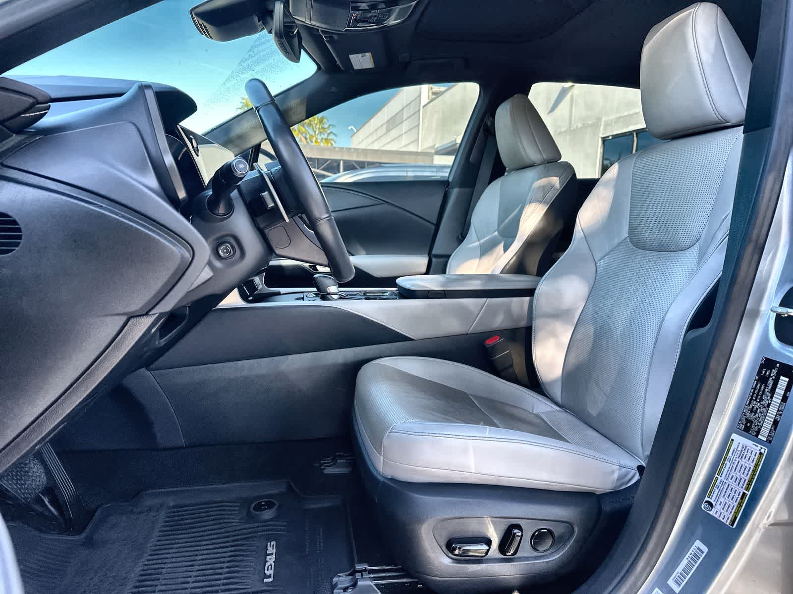 Thumbnail: 2023 Lexus RX - 11