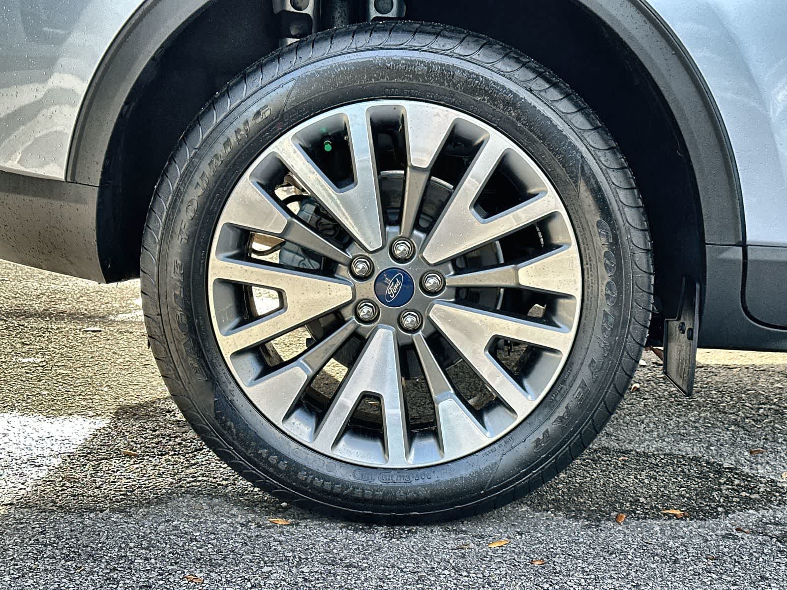 Thumbnail: 2022 Ford Escape - 14