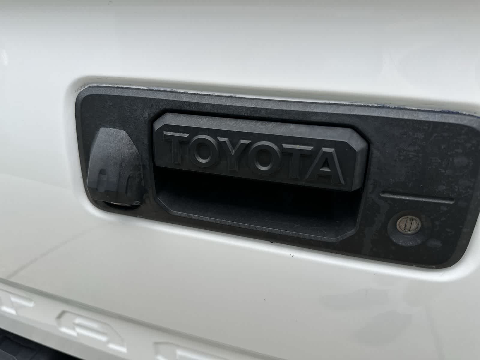Thumbnail: 2022 Toyota Tacoma - 14