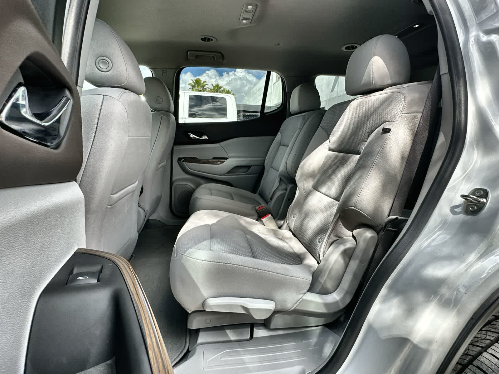 Thumbnail: 2023 GMC Acadia - 4