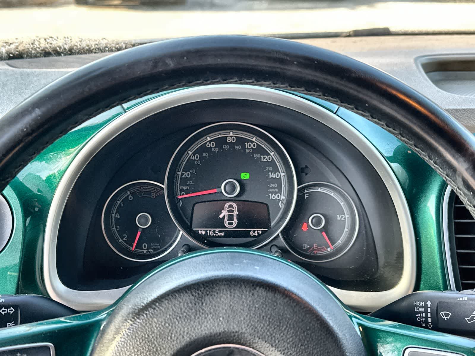 Thumbnail: 2017 Volkswagen Beetle - 18