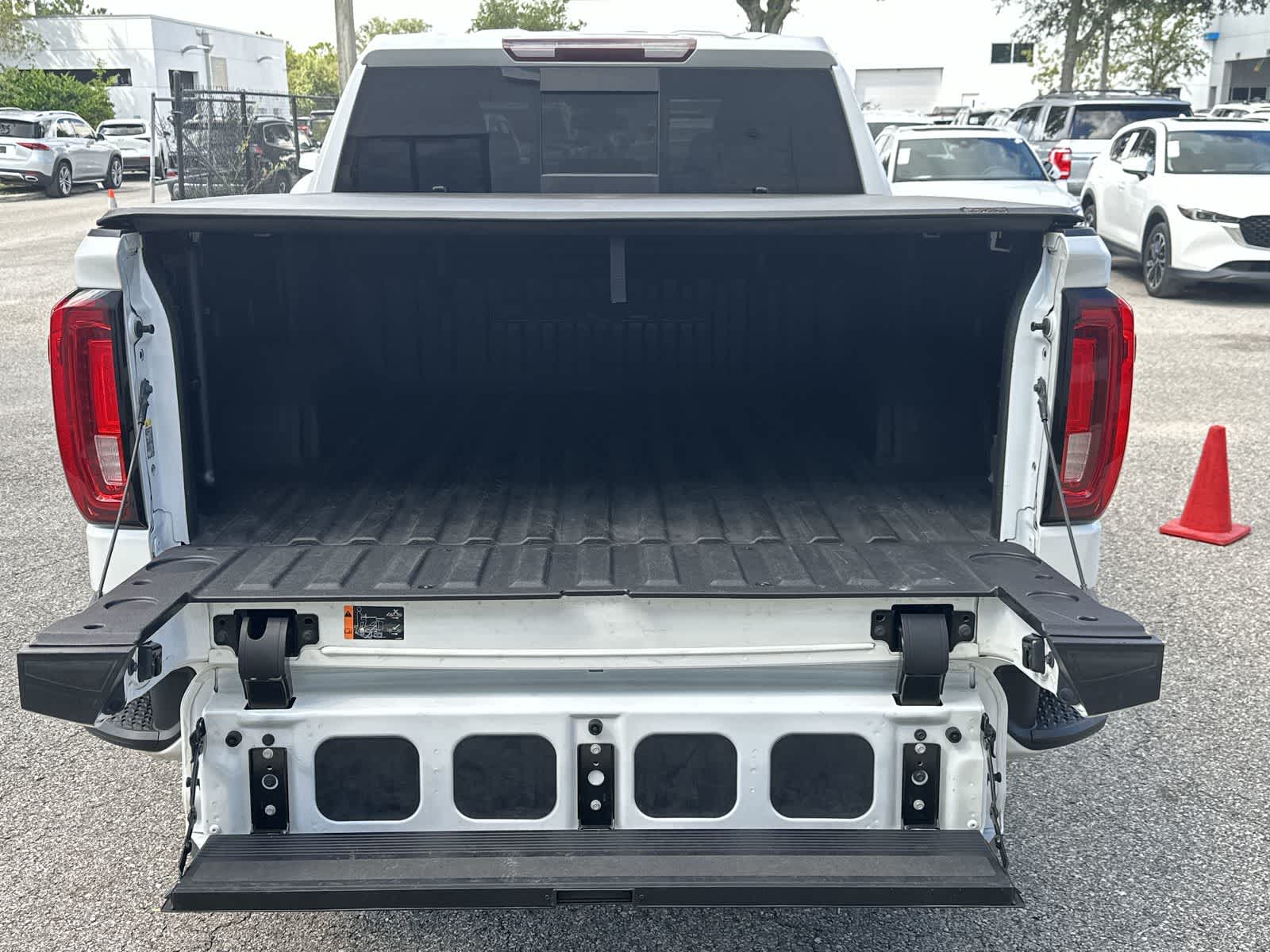 Thumbnail: 2020 GMC Sierra 1500 - 19