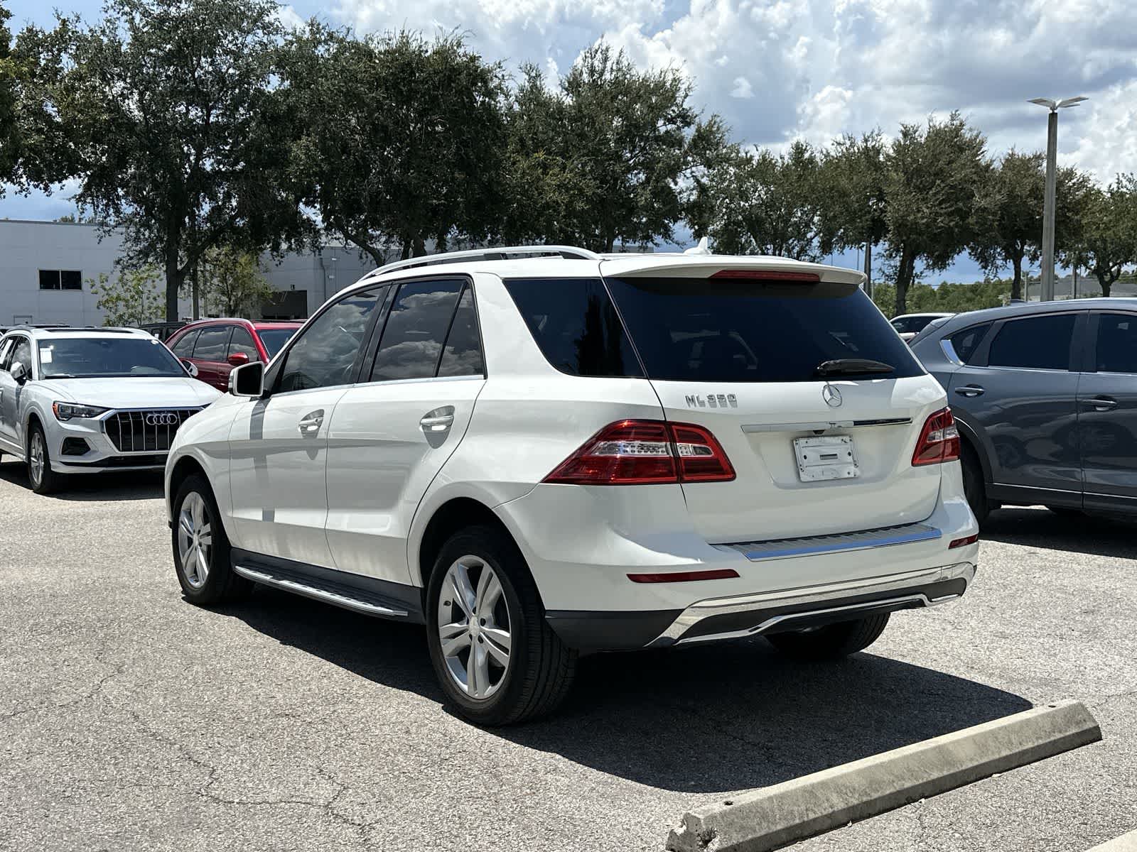 Thumbnail: 2015 Mercedes-Benz M-Class - 4