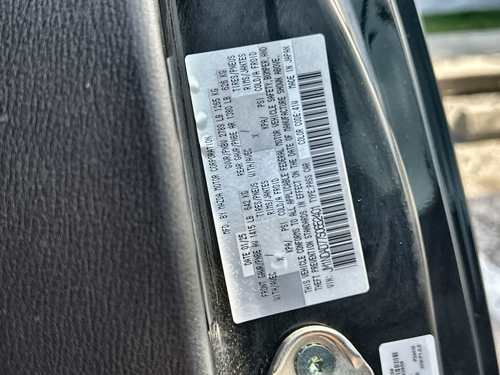 Thumbnail: 2025 Mazda MX-5 Miata - 25