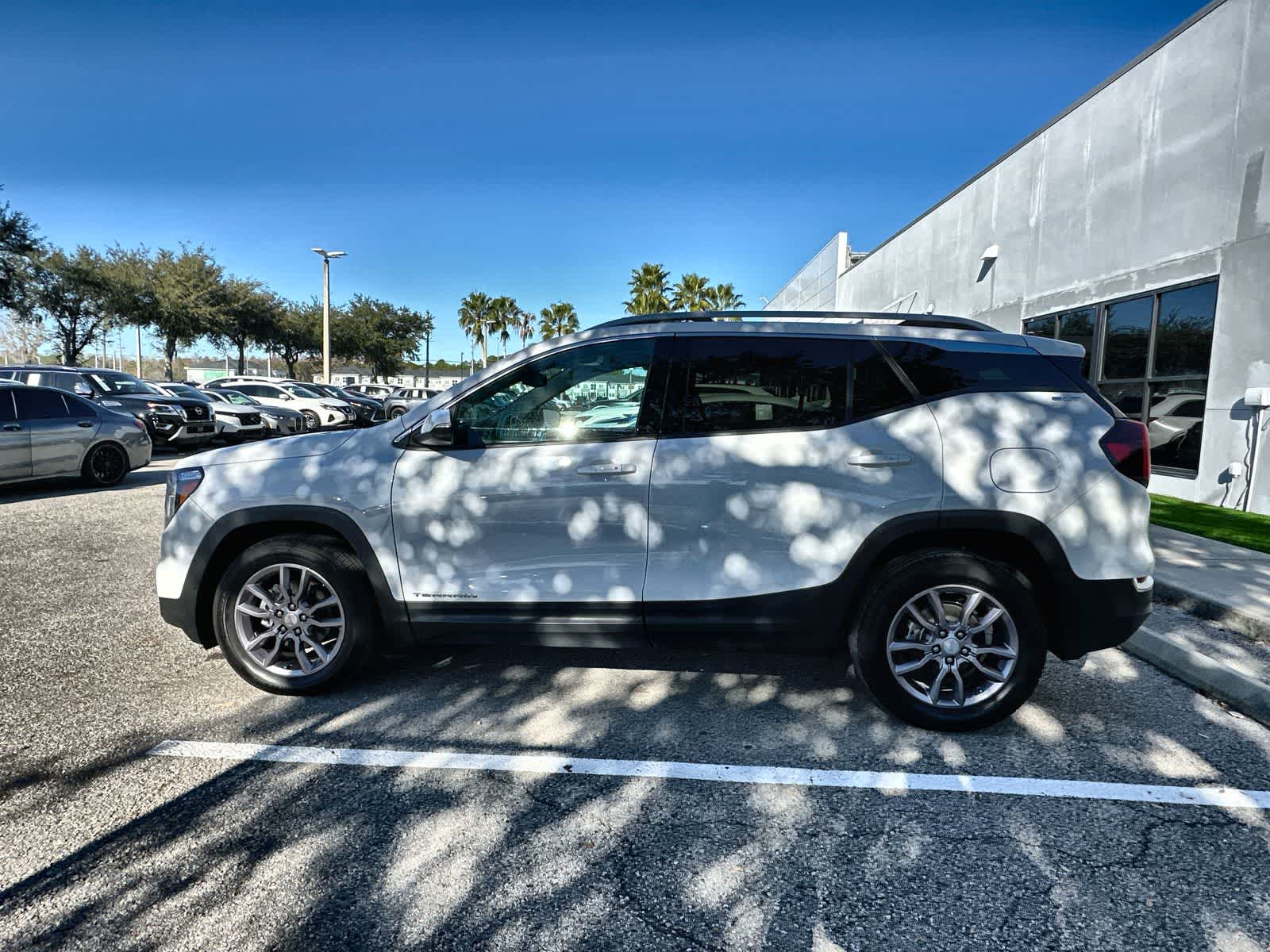 Thumbnail: 2023 GMC Terrain - 3