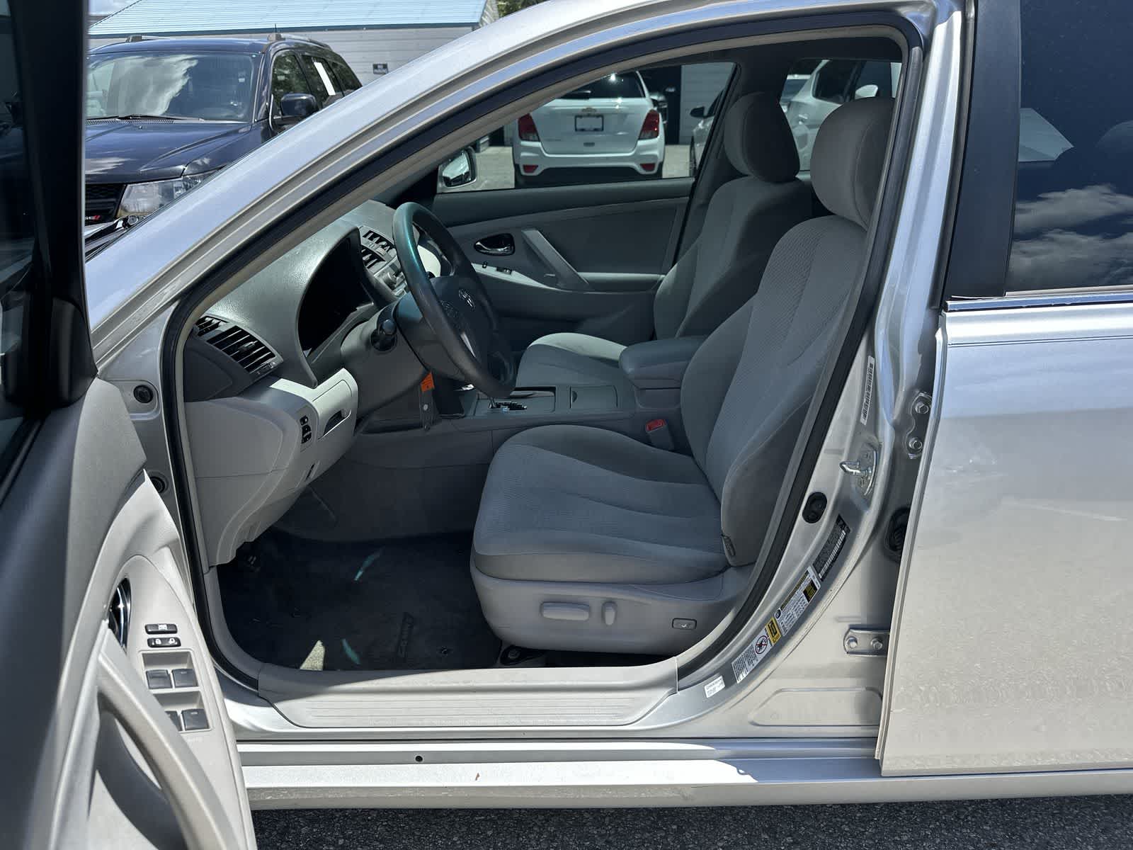2010 Toyota Camry LE 2