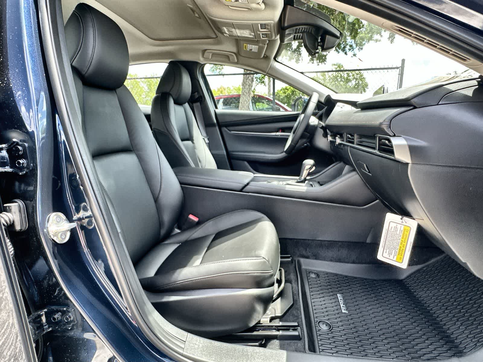 Thumbnail: 2026 Mazda Mazda3 - 9