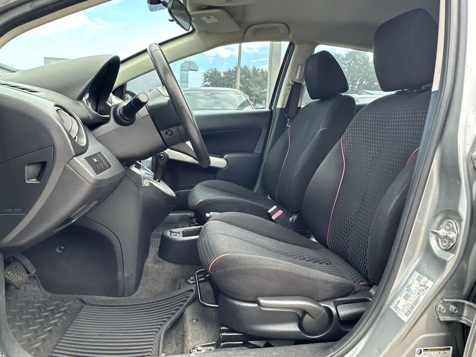 Thumbnail: 2013 Mazda Mazda2 - 11