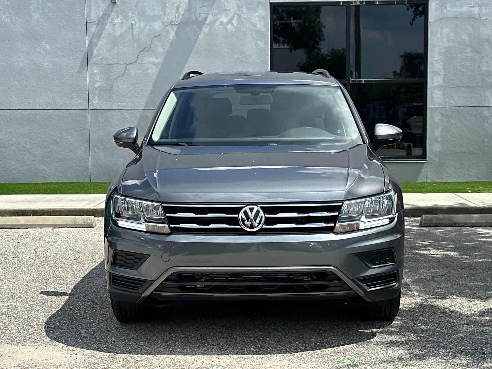 Thumbnail: 2020 Volkswagen Tiguan - 6