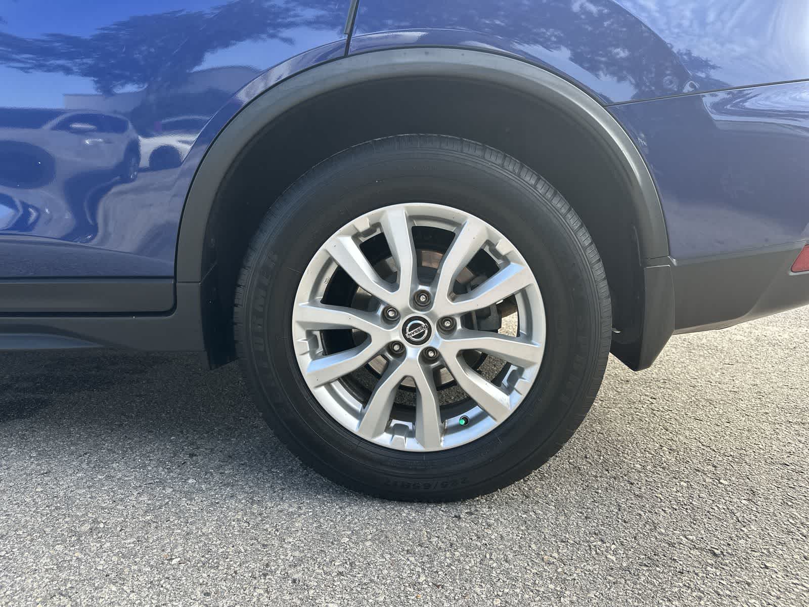 Thumbnail: 2019 Nissan Rogue - 7