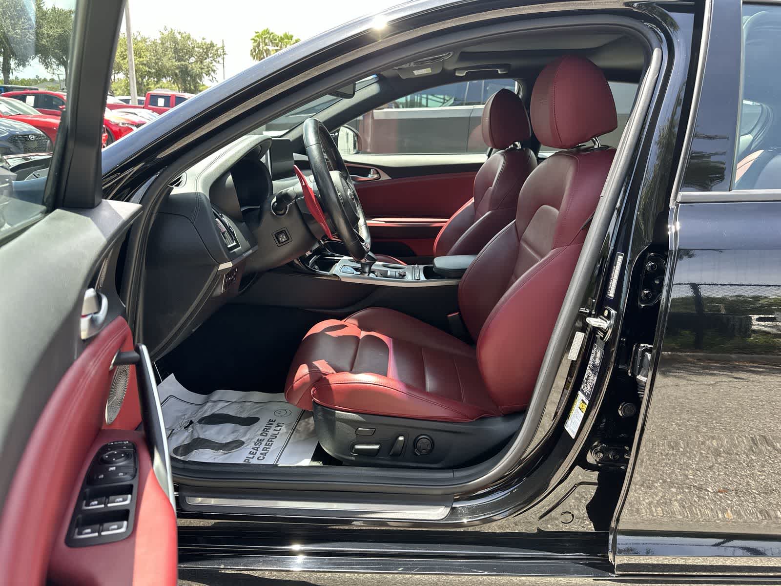 Thumbnail: 2018 Kia Stinger - 2