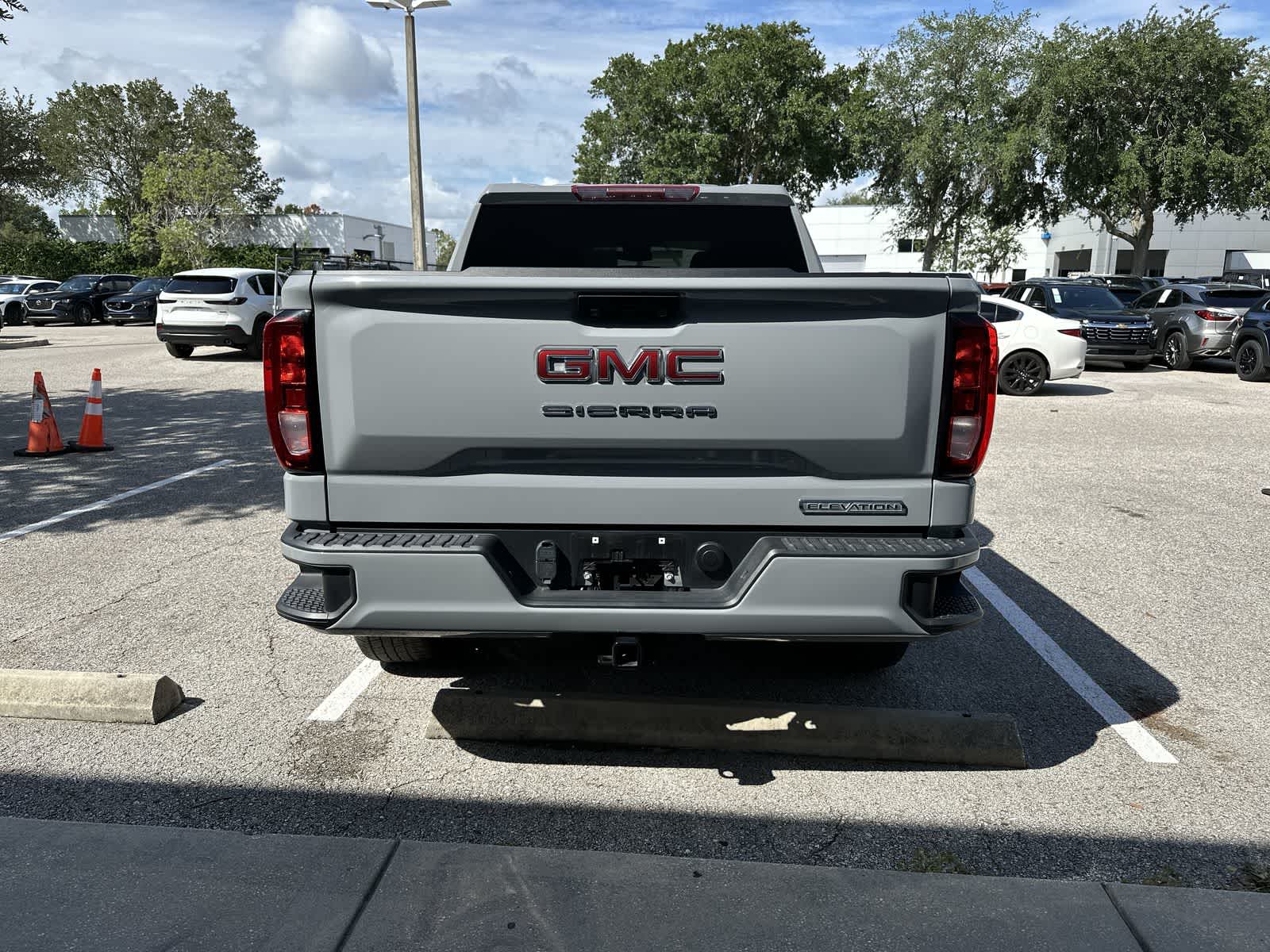 Thumbnail: 2024 GMC Sierra 1500 - 7