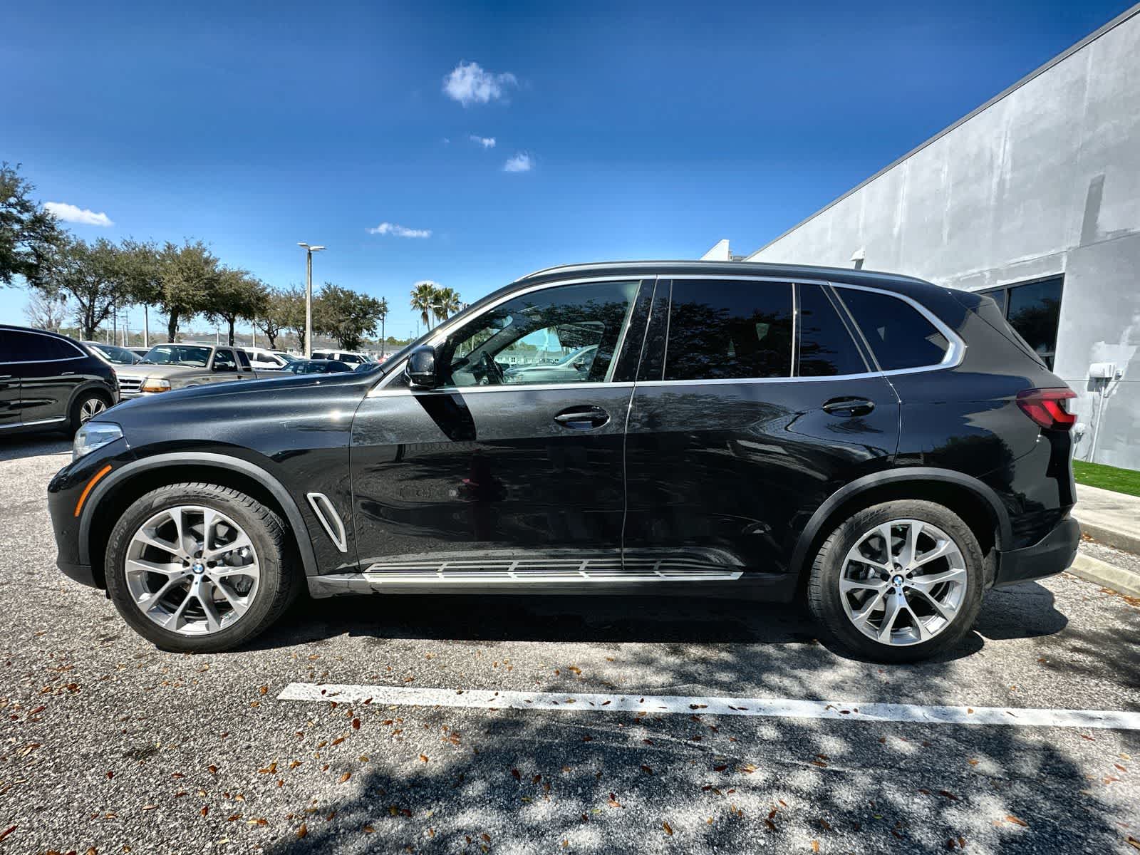 Thumbnail: 2023 BMW X5 - 5