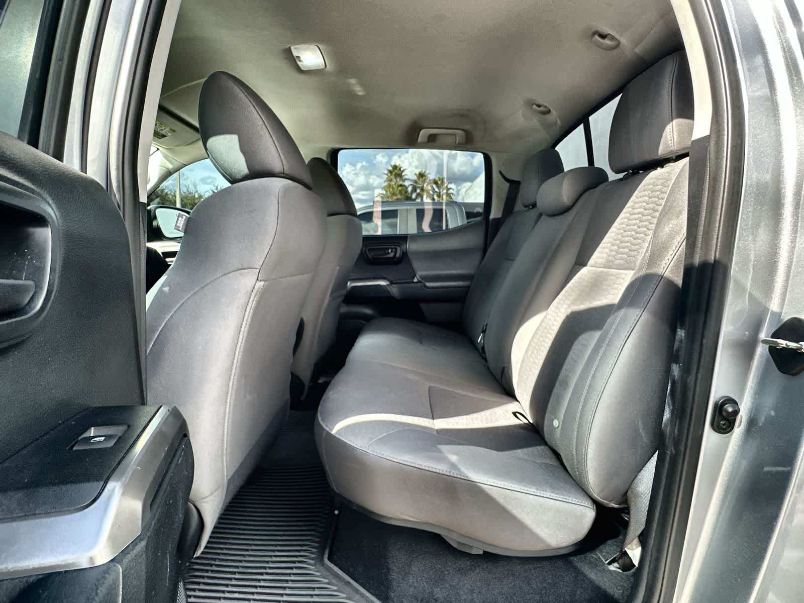 Thumbnail: 2018 Toyota Tacoma - 13