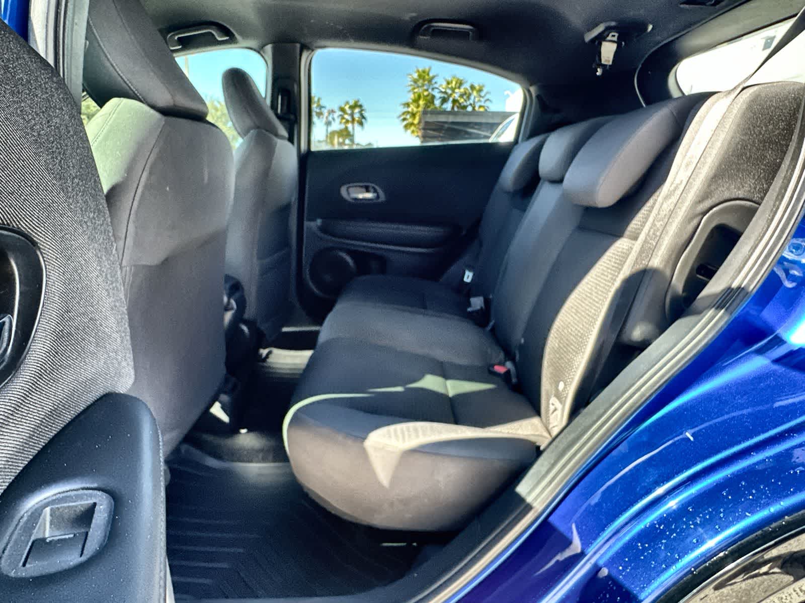 Thumbnail: 2022 Honda HR-V - 4