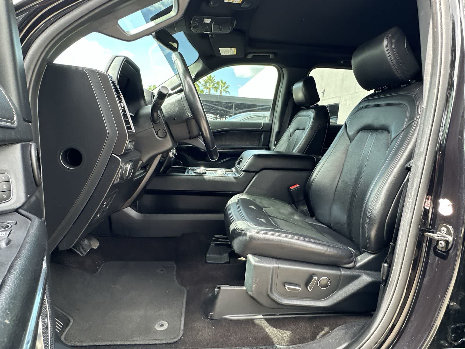 Thumbnail: 2020 Ford Expedition MAX - 11