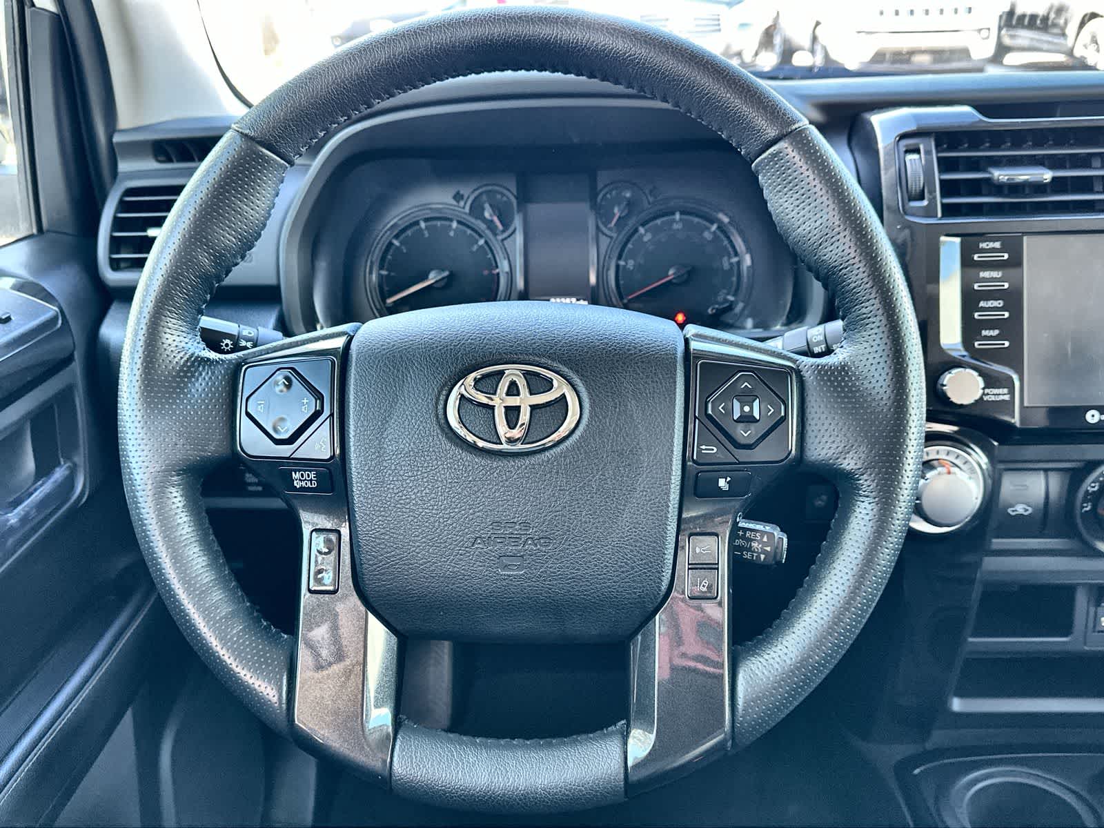 Thumbnail: 2023 Toyota 4Runner - 15