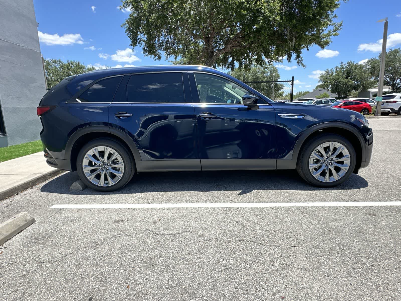 Thumbnail: 2026 Mazda CX-90 - 10