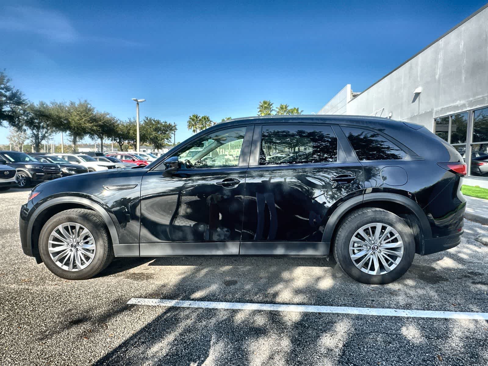 Thumbnail: 2024 Mazda CX-90 - 3