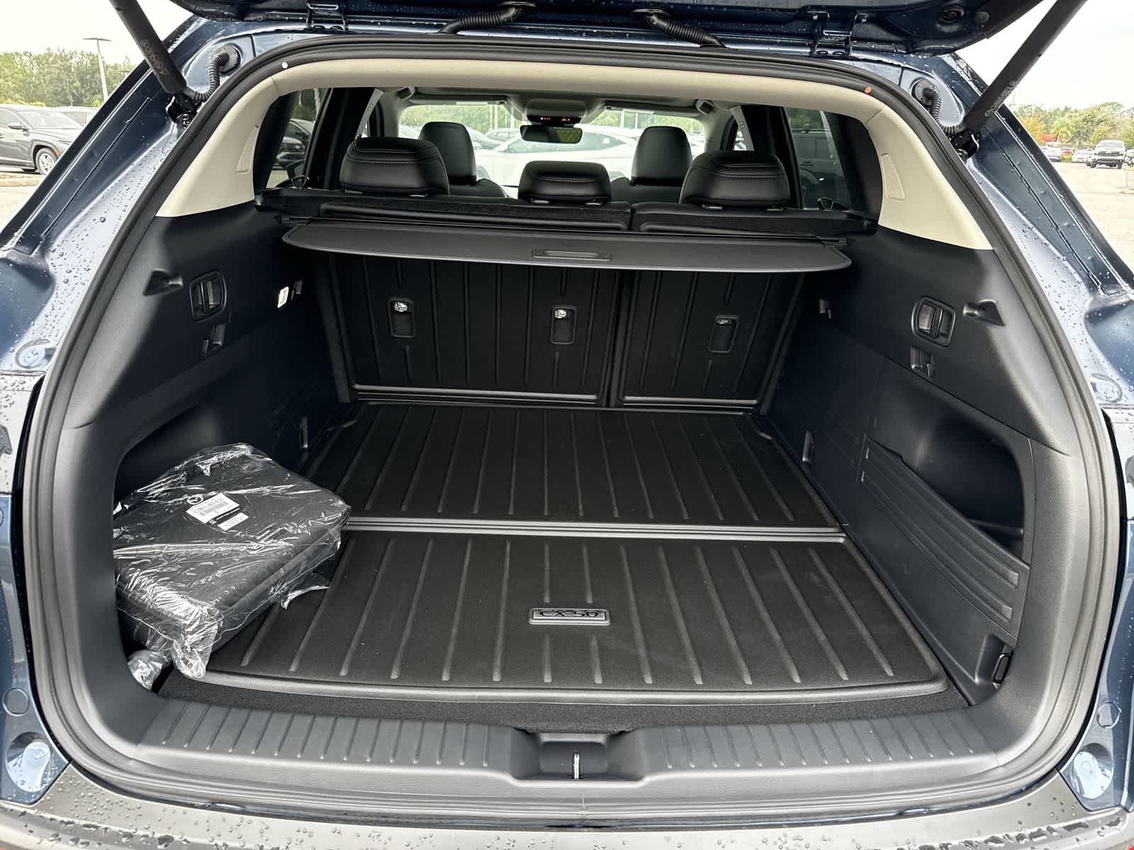 Thumbnail: 2025 Mazda CX-50 - 19