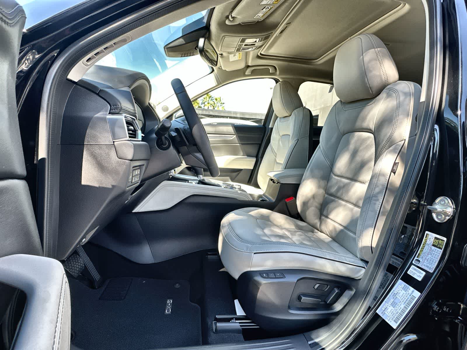 Thumbnail: 2025 Mazda CX-5 - 11