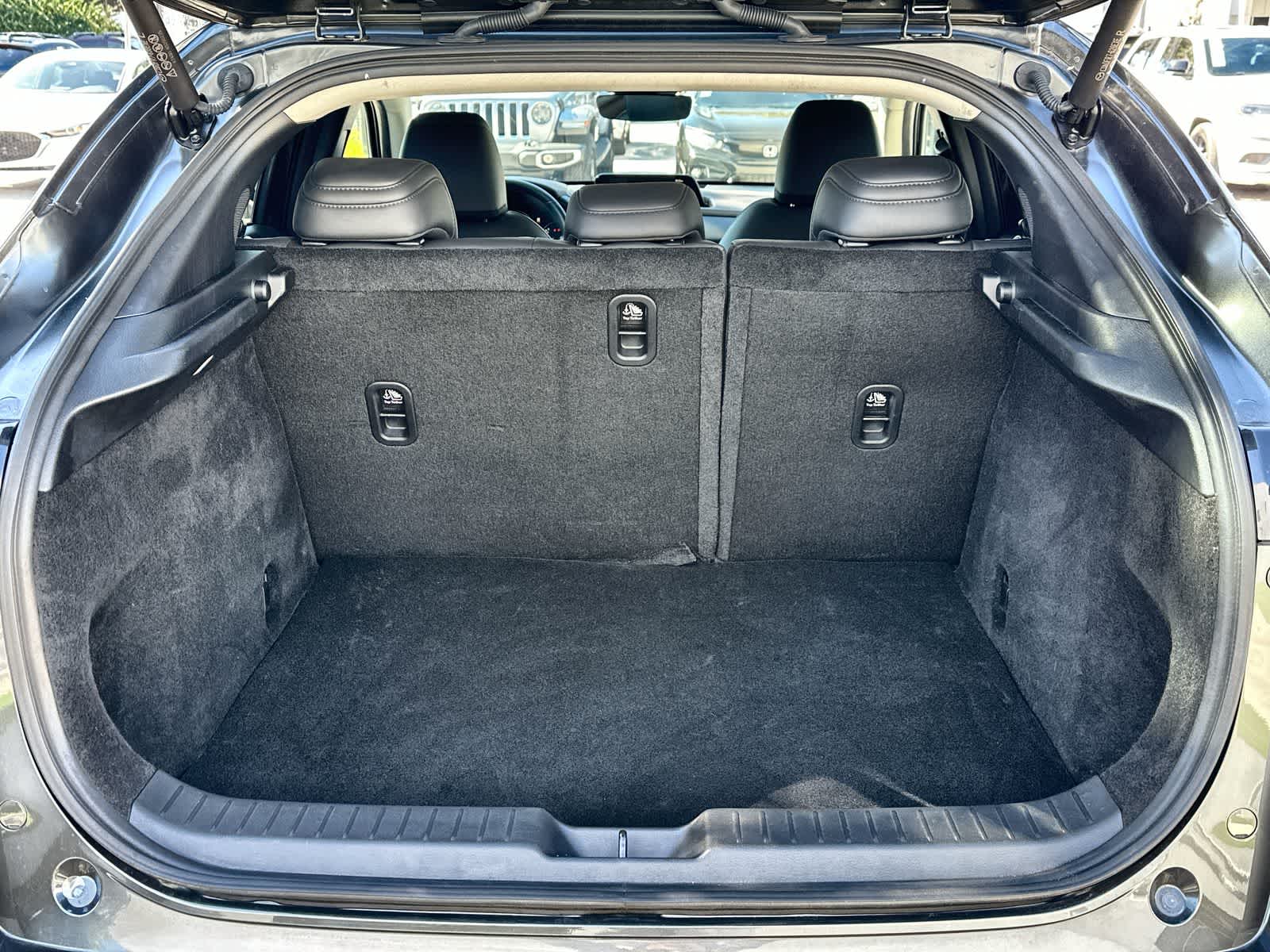 Thumbnail: 2025 Mazda CX-30 - 17