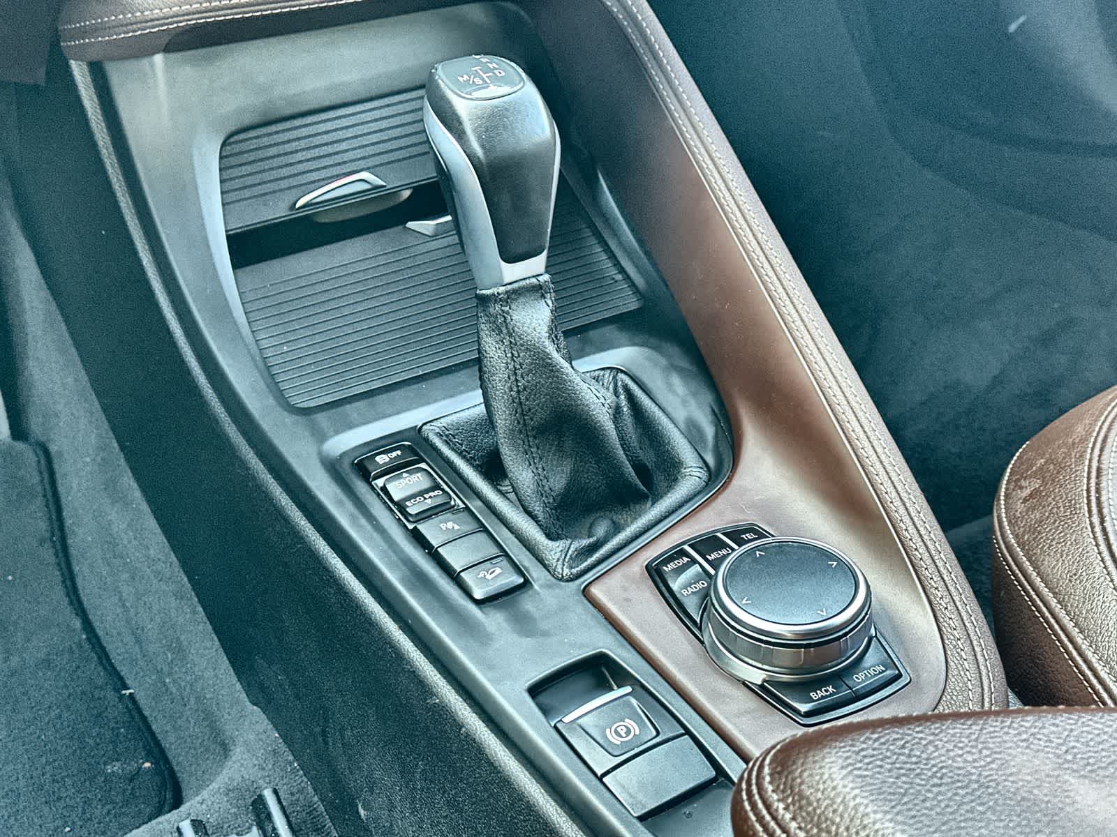 Thumbnail: 2017 BMW X1 - 16