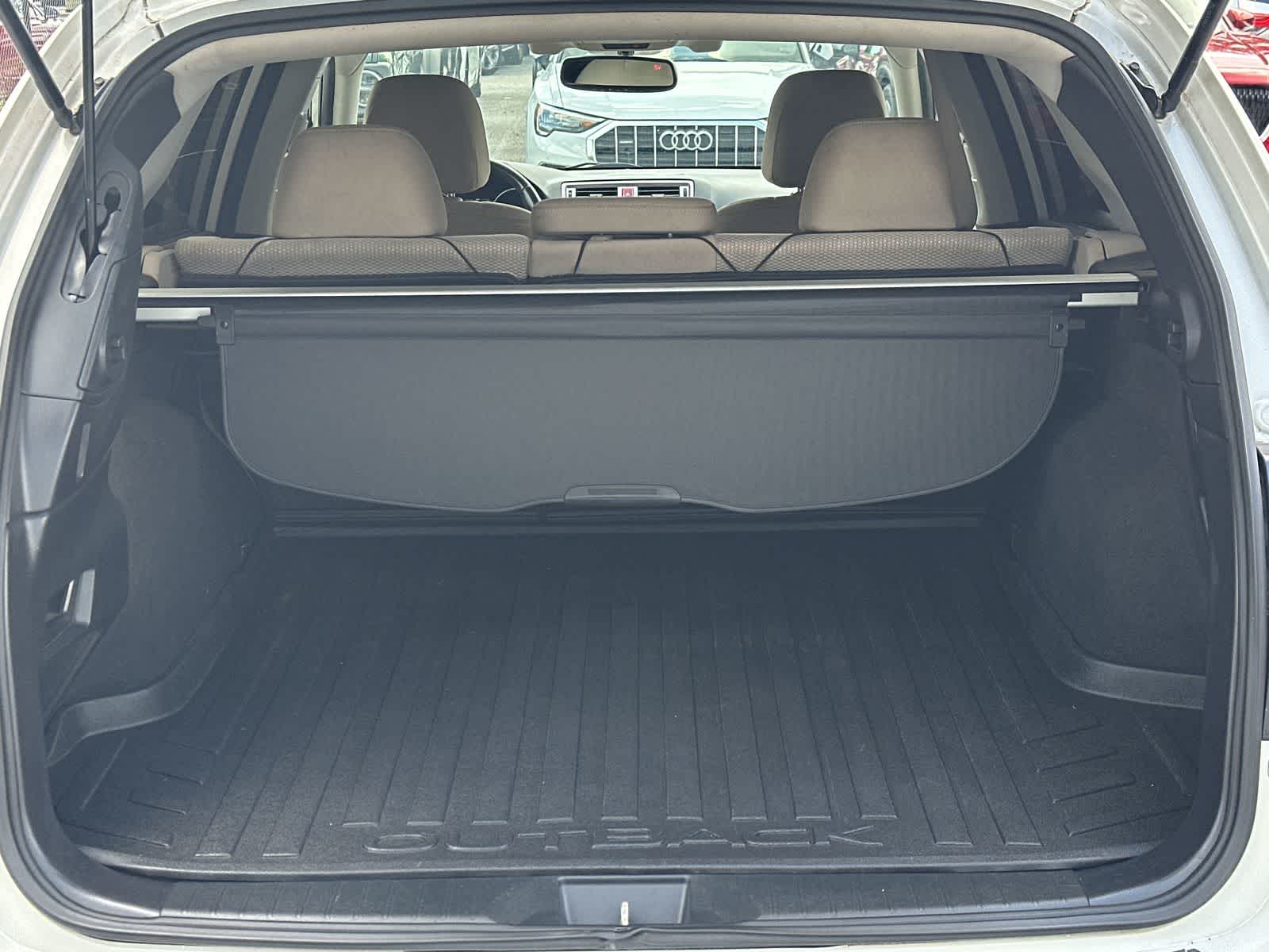 Thumbnail: 2016 Subaru Outback - 19