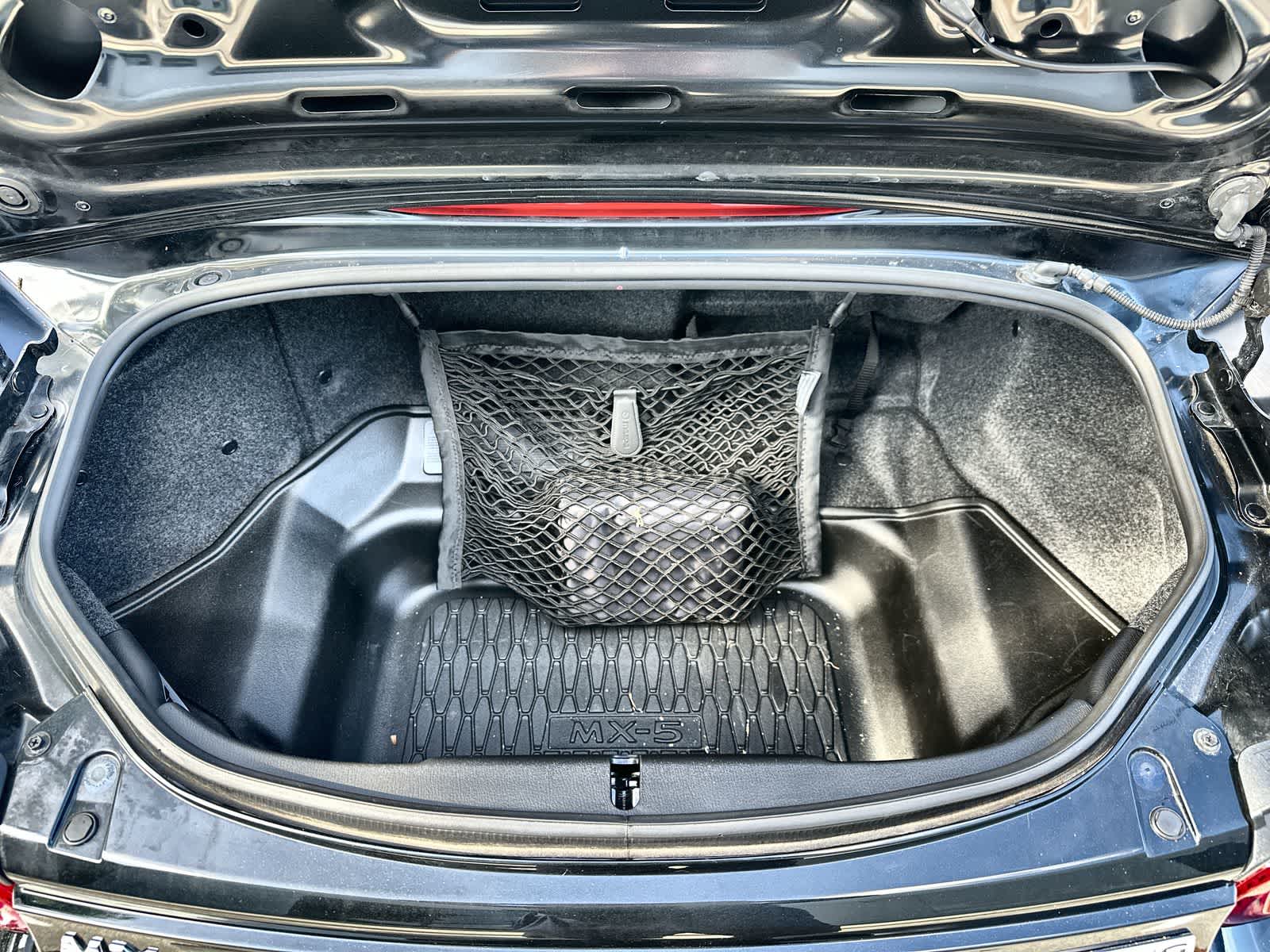 Thumbnail: 2025 Mazda MX-5 Miata - 17