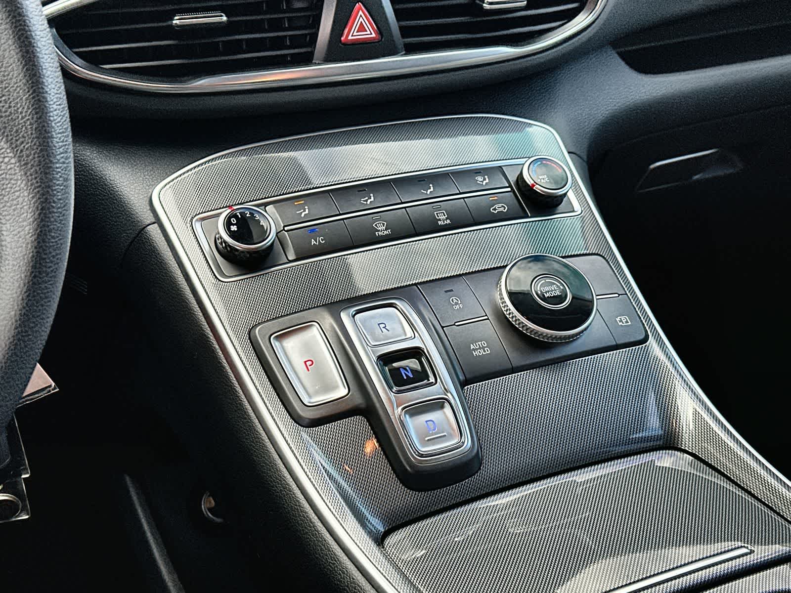 Thumbnail: 2023 Hyundai Santa Fe - 17