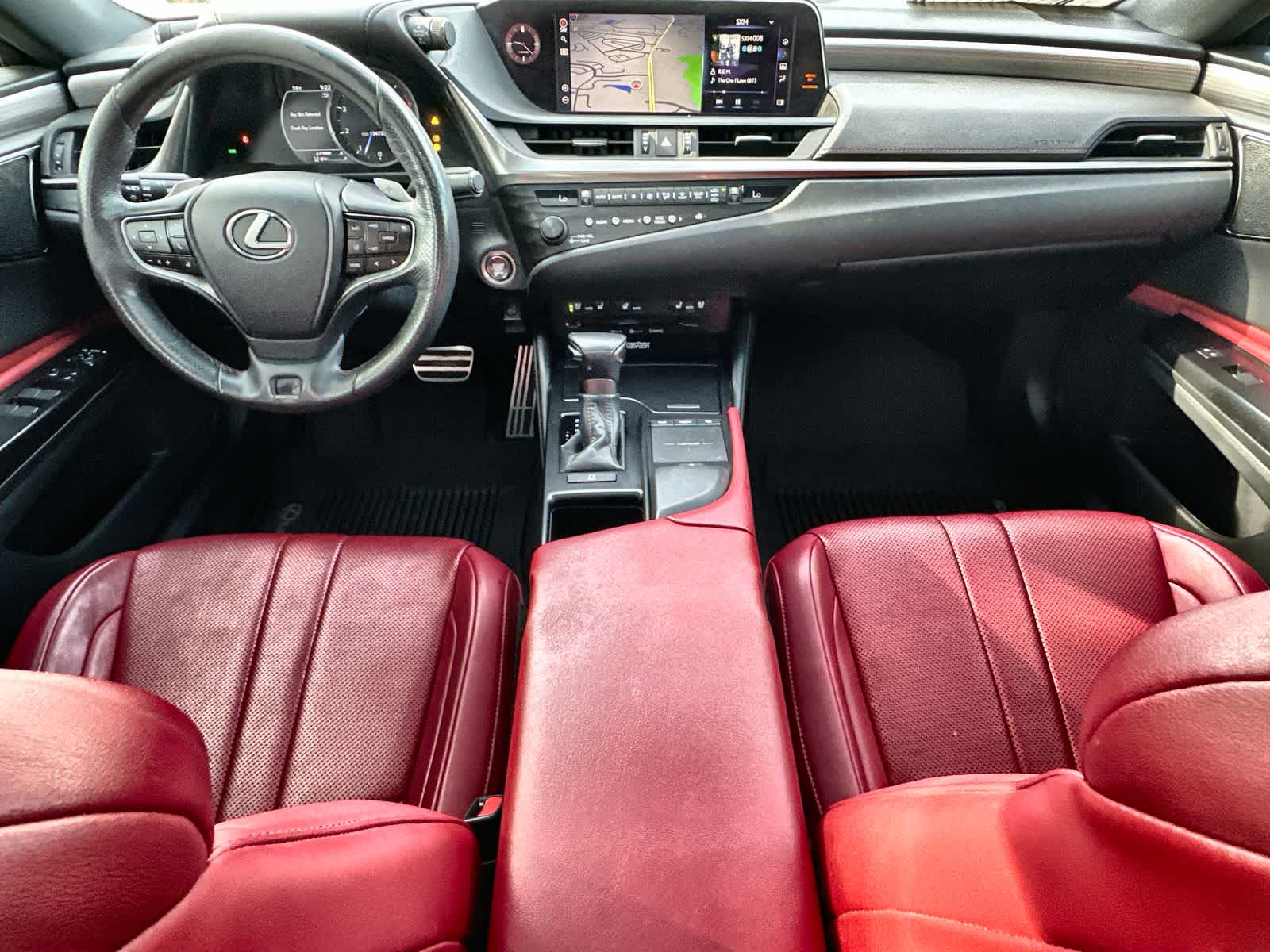 Thumbnail: 2020 Lexus ES - 10