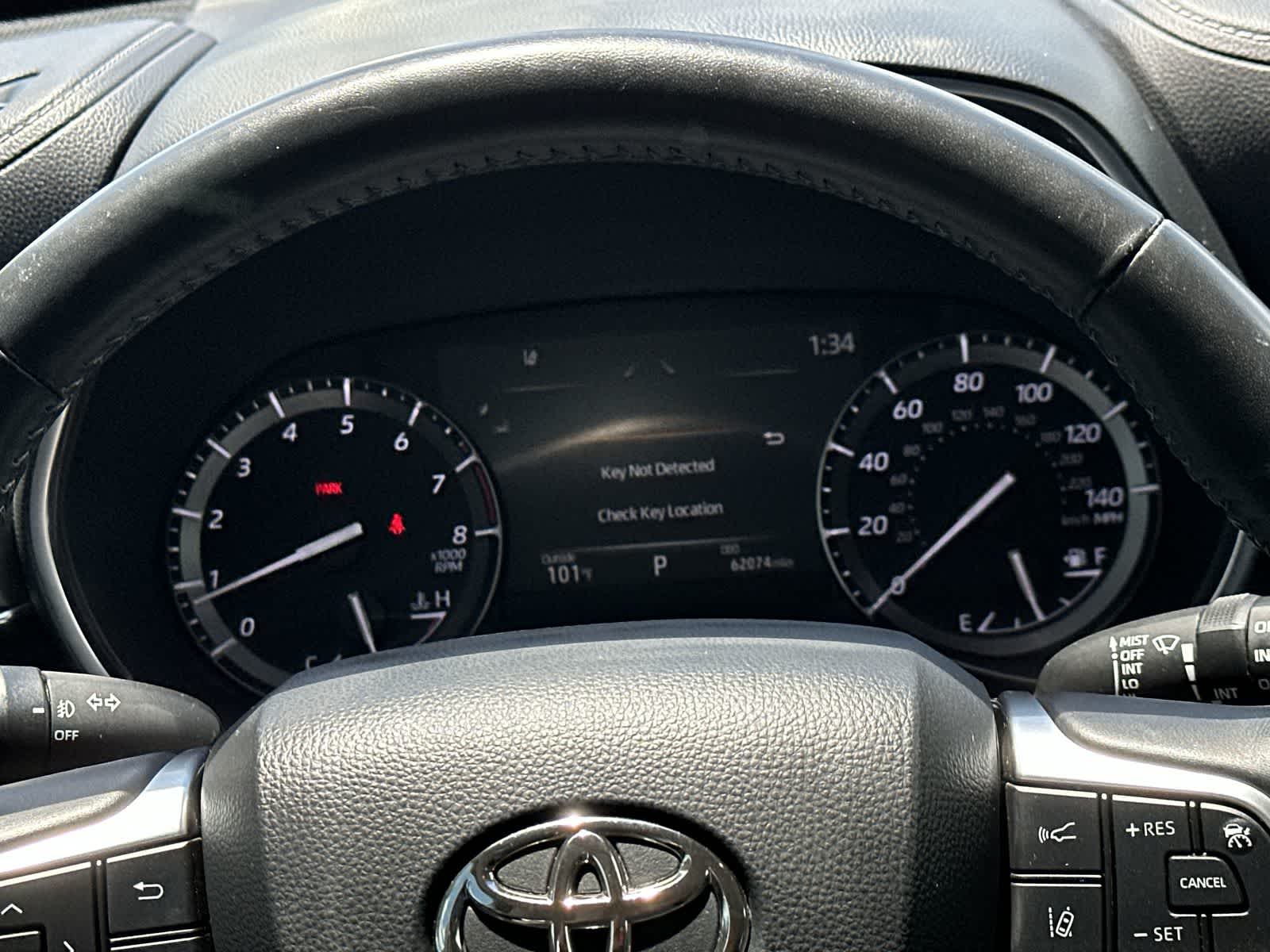 Thumbnail: 2021 Toyota Highlander - 18