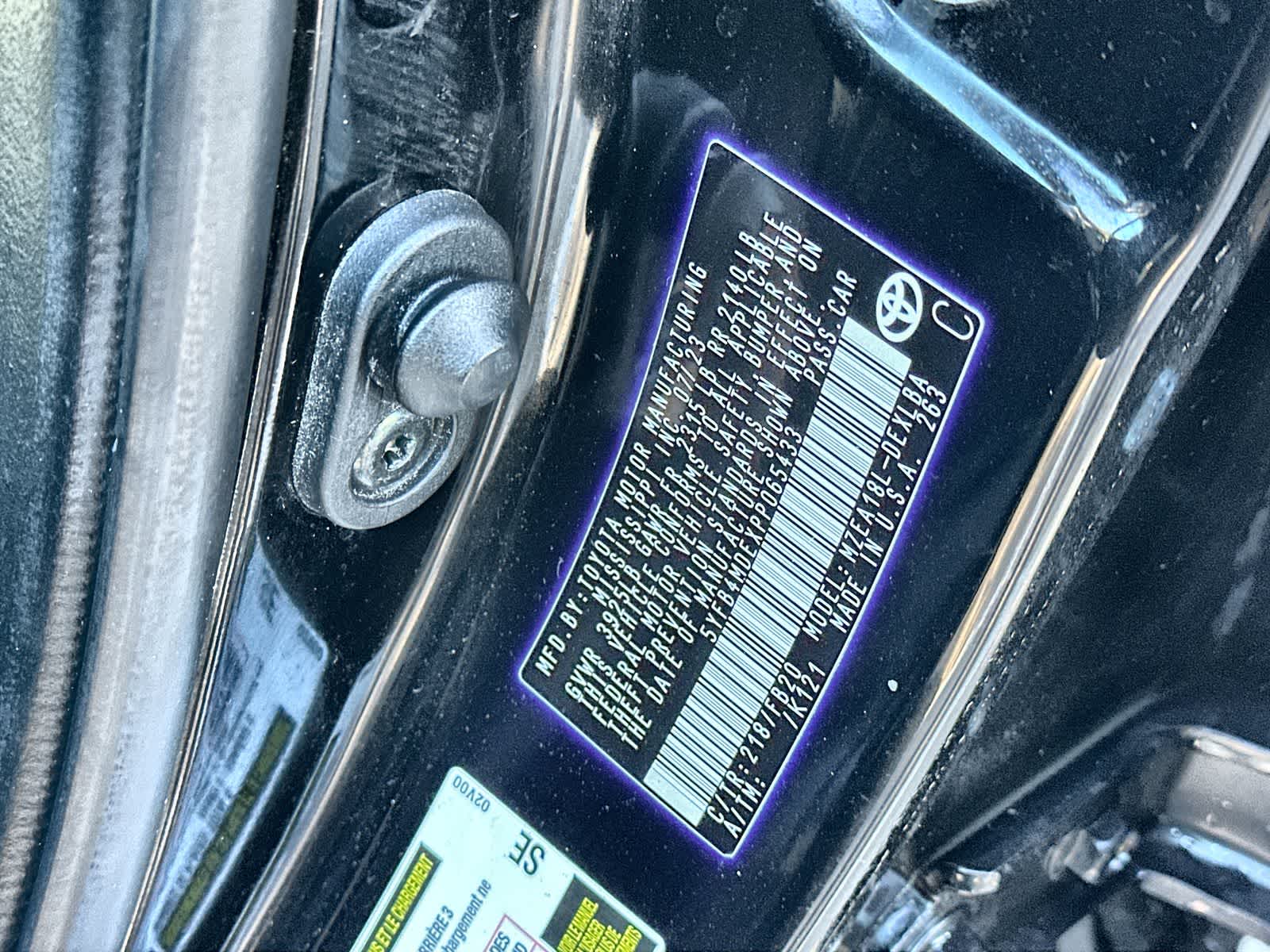 Thumbnail: 2023 Toyota Corolla - 21